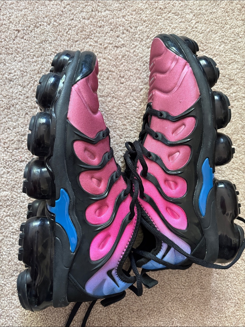Nike Air Vapormax Plus - Picture 5 of 8